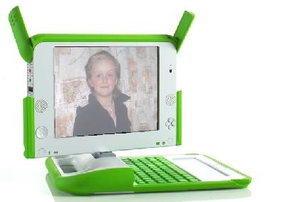 Фотоэффект на экране детского ноутбука